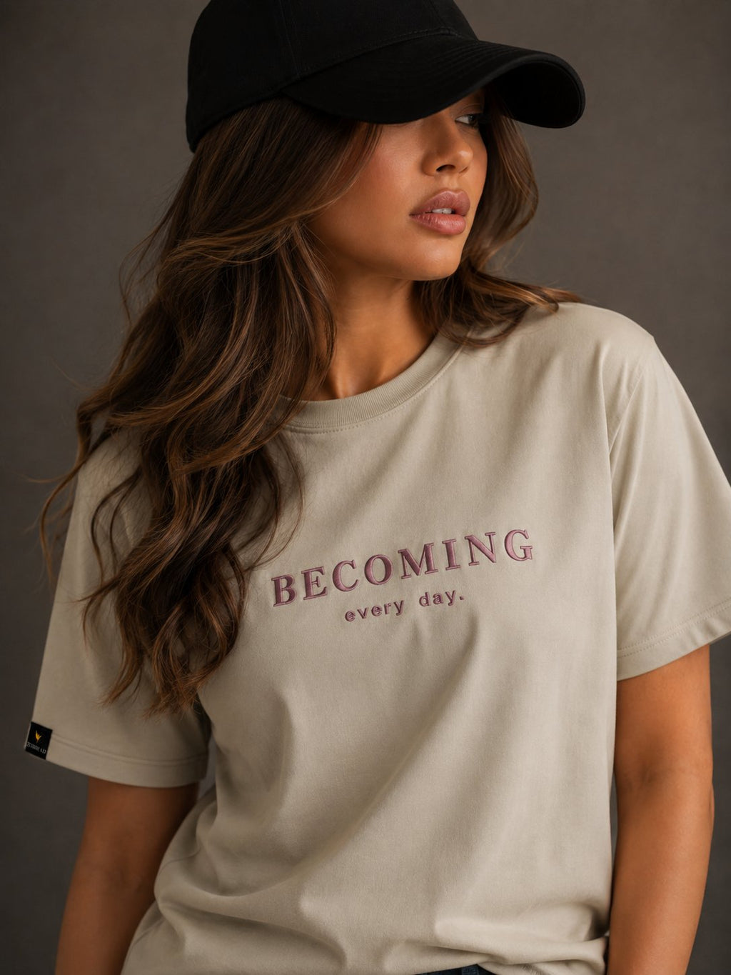 BECOMING – Sand